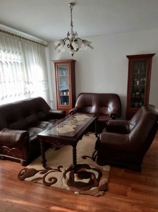 Продава се Тристаен апартамент в Пловдив, Център - 64 кв.м за 1172 €/кв.м - Снимка #2