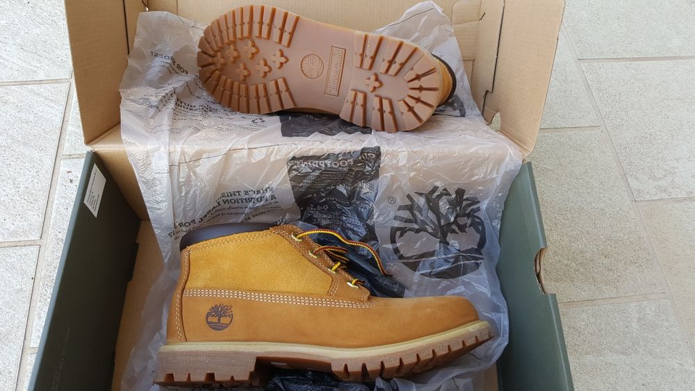 Ghete Timberland Nellie Khk Lthr Sde Wheat Cod Produs: A1KGN