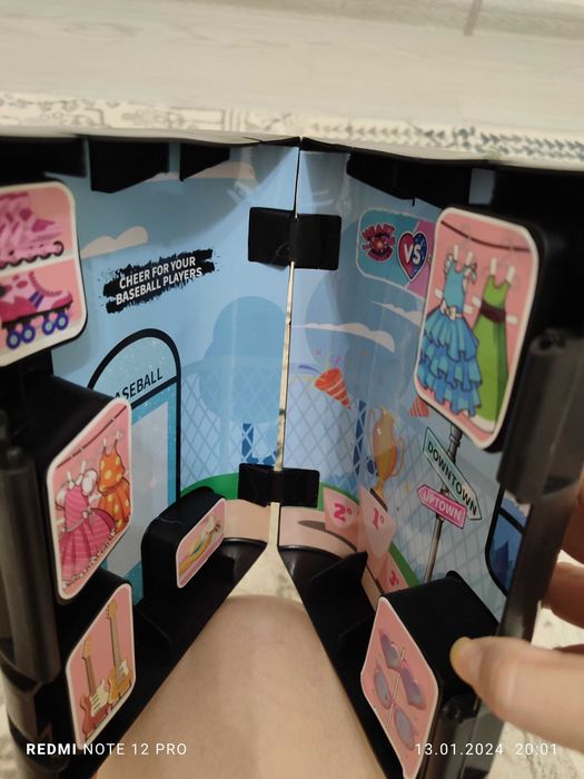 Кукла Лол с чемоданом