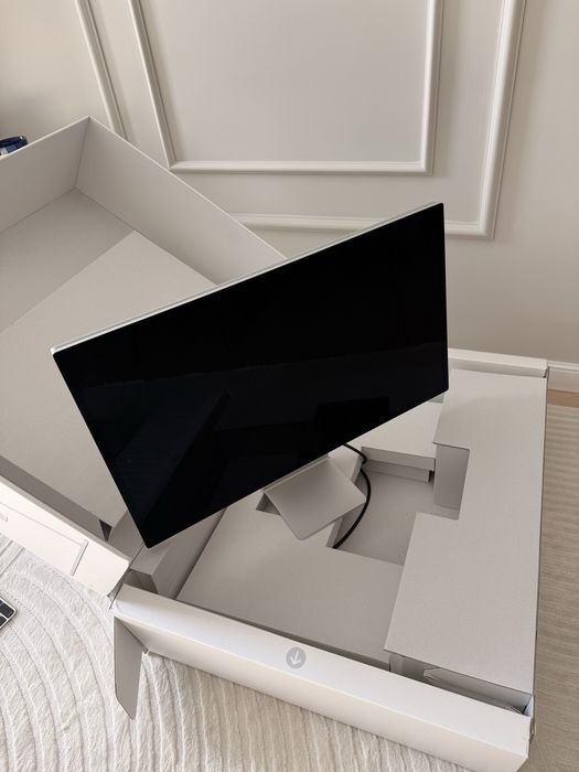 Apple Studio Display 27* Standard glass