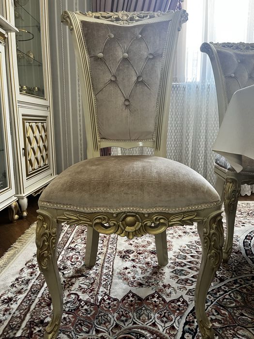 продам сутлья для гостинной