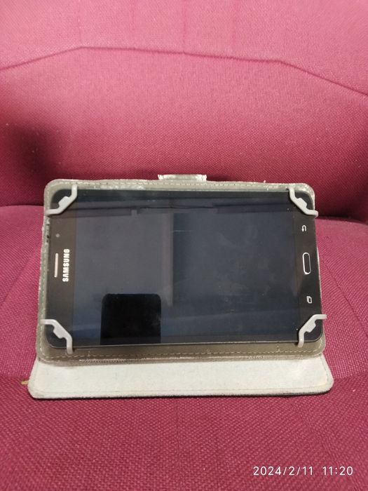 Детский планшет в хорошем состоянии