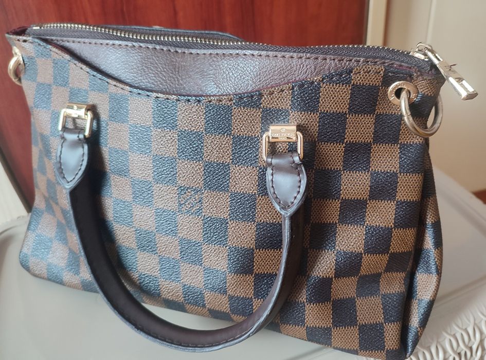 Малка Дамска чанта