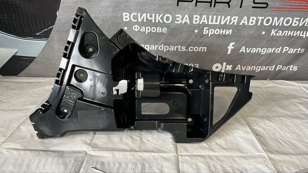 Дясна основа за задна броня BMW X2 F39 (2018-2023)