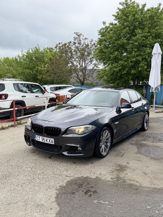 BMW / F10 / 2011 /