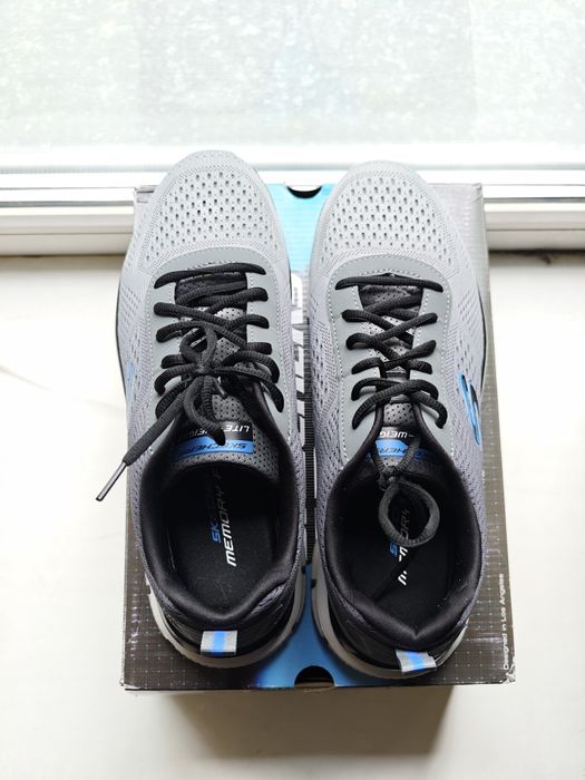 Кроссовки Skechers серые 42 размер