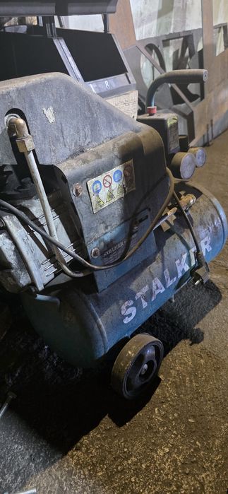 Продам компрессор