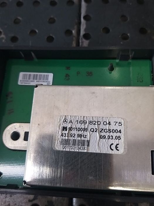 Modul amplificator antena mercedes a class w169 a1698200475