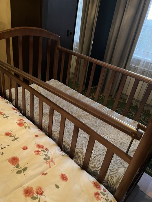 Кроватка детская