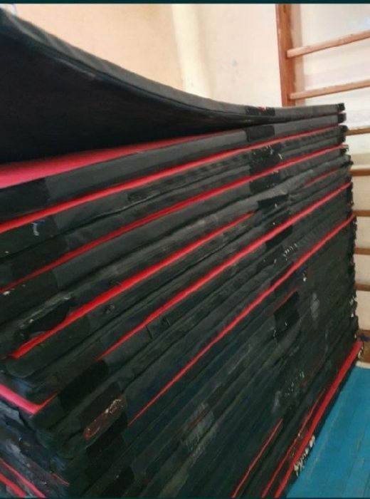 Tatami sotiladi.Sifati a'lo darajaga.