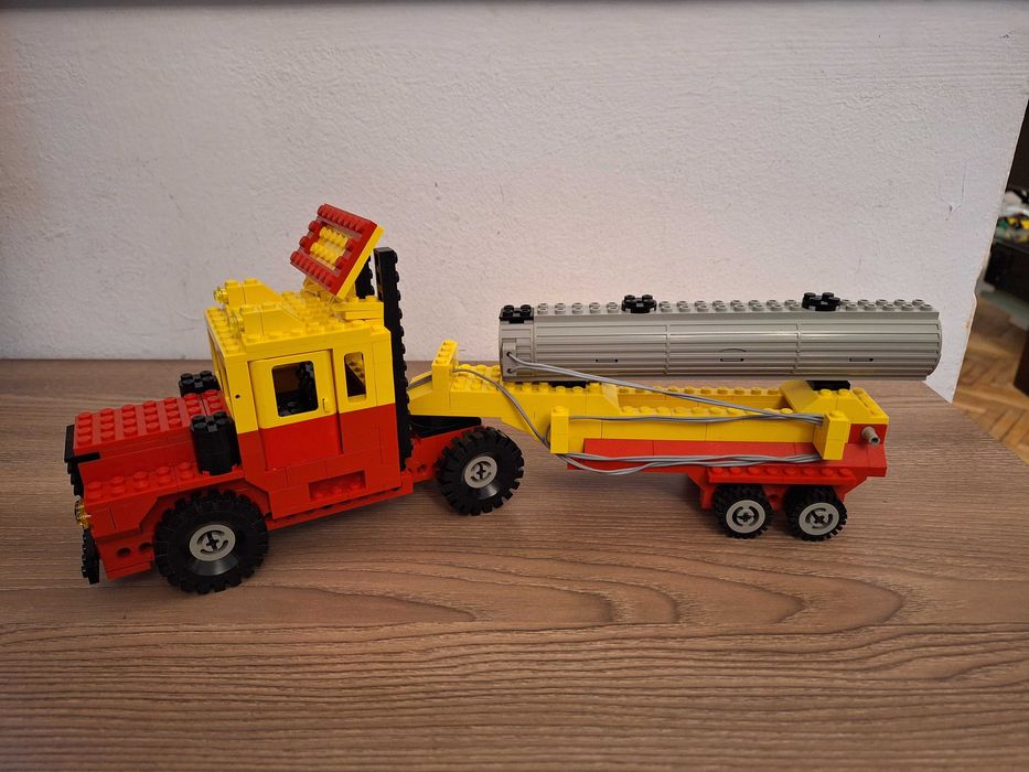 Lego 740: Basic Building Set