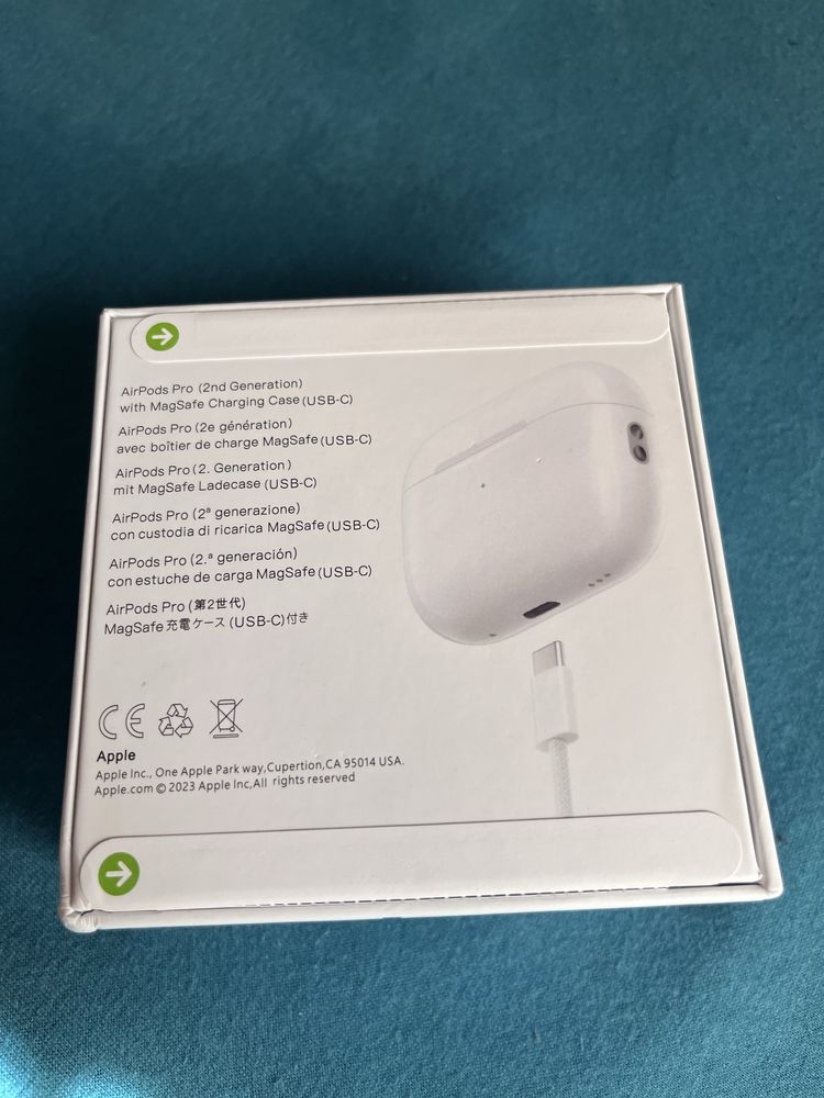 AirPods outlets Pro 2th Generation with charging MagSafe