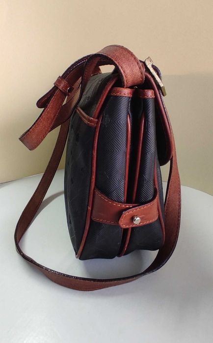 Дизайнерска чанта DANIEL HECHTER, Paris