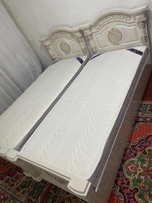 Spalniy mebel 2 ta matrasi bilan