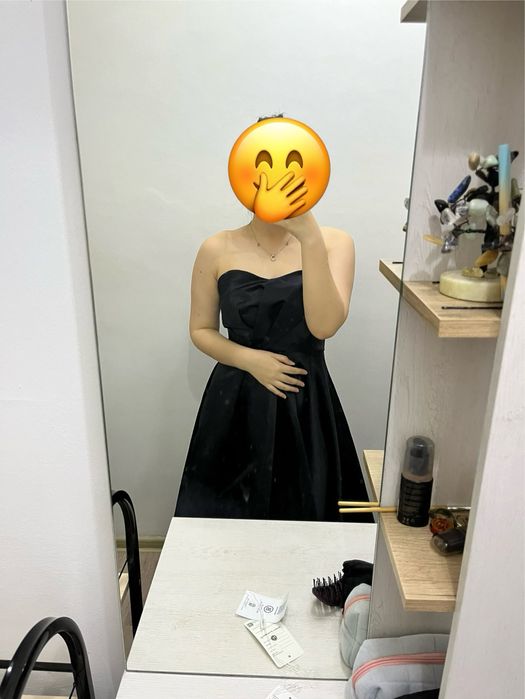 Продам чёрное вечернее платье.