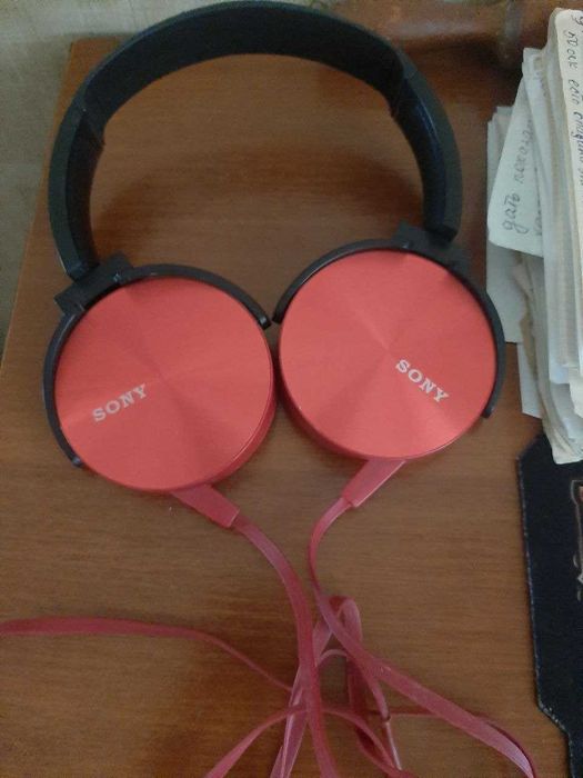 продам наушники hoco и sony