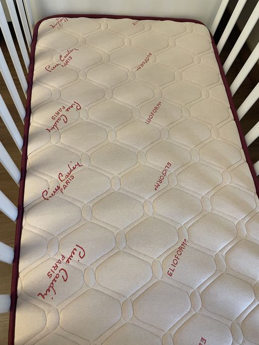 Матрак Pierre Cardin + Креватче чисто нови 70/140