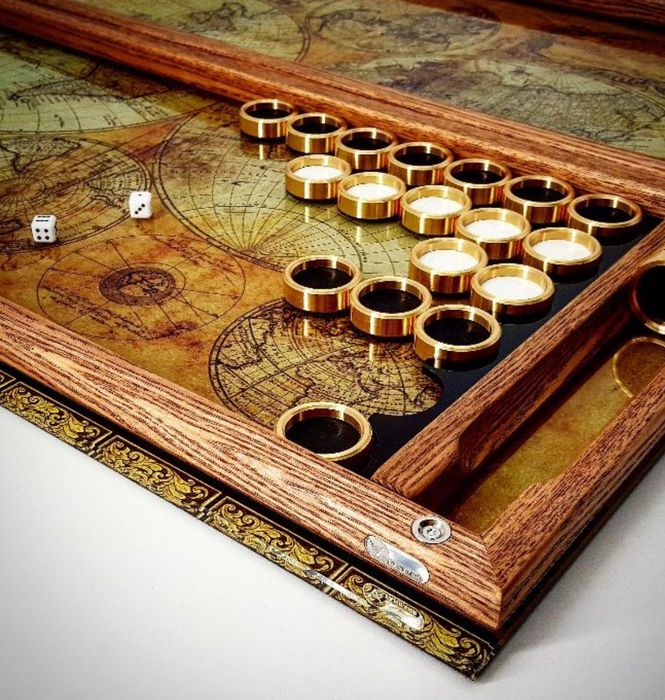 Табла ръчна работа