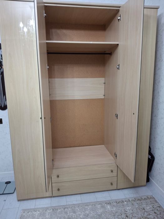 Продаем шкаф Шатура