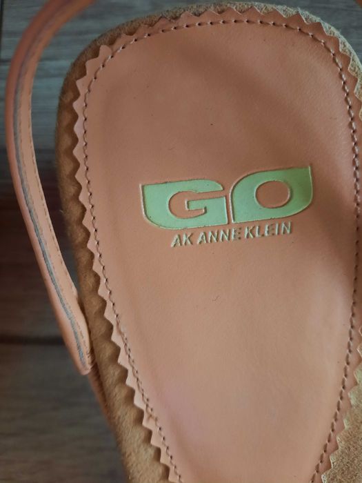 Anne Klein сандали от естествена кожа
