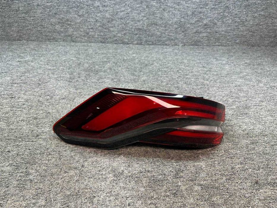 Stop aripă dreapta BMW SERIA 5 G61