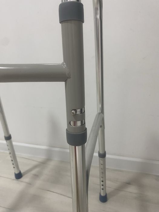 Ходунок для взрослый