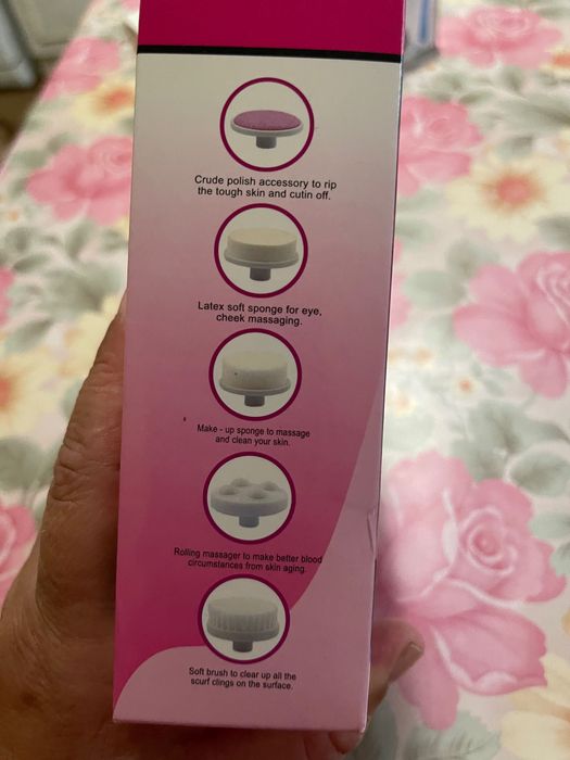 Масажор за лице 5 приставки