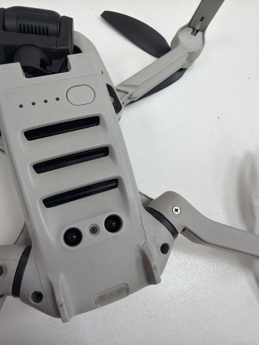 Продам Дрон Квадрокоптер DJI MAVIC MINI