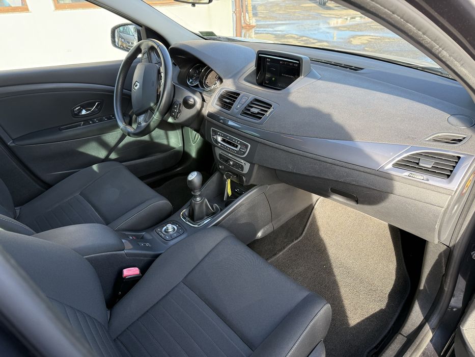 Renault megan 3 an fab 2014 motor 1.2 benzina