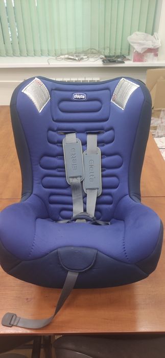 Детское автокресло chicco