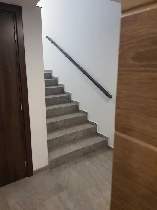 Дава се под наем Тристаен апартамент в София, Център - 86 кв.м за 1000 € - Снимка #12