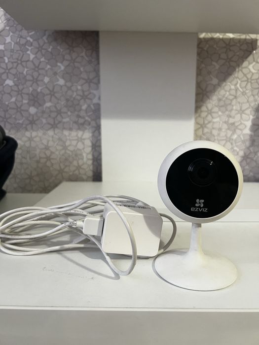 Домашняя wi-fi камера