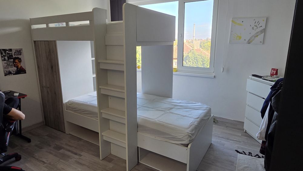 Двуетажно детско легло