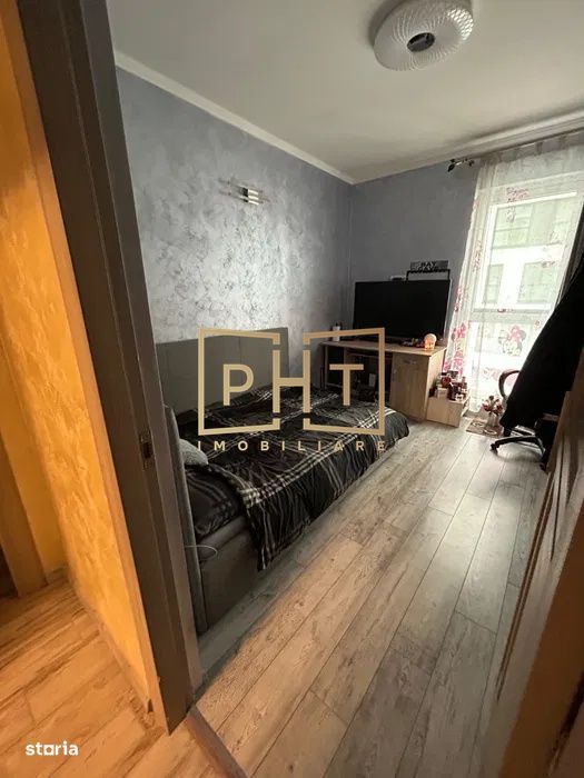 Apartament de vanzare, 4 camere, 94 mp, zona Vivo!