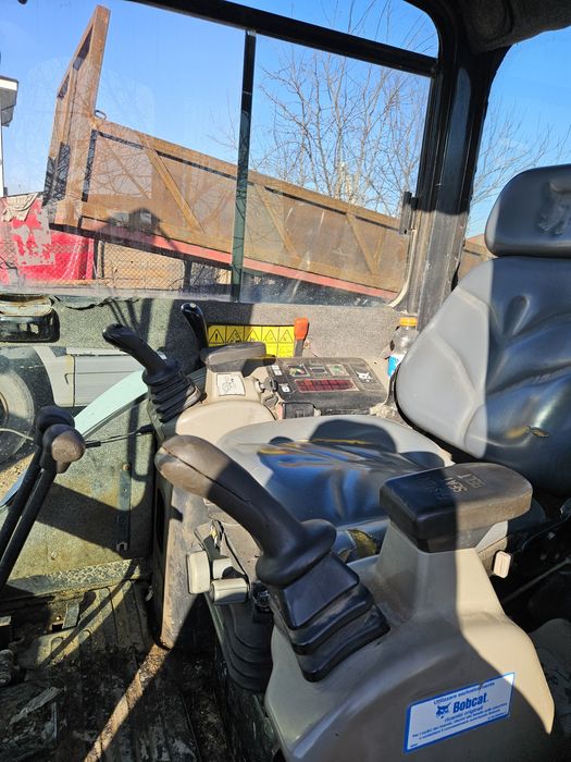 Miniexcavator Bobcat 428