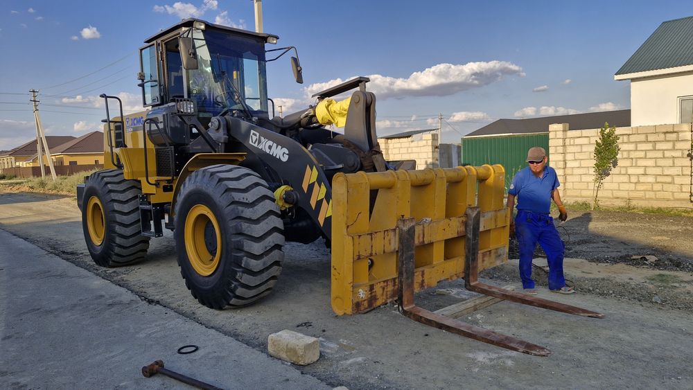 Продам погрузчик ZL50