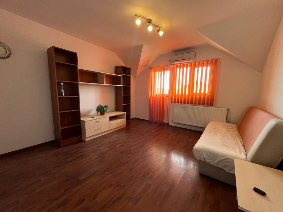 Proprietar vând apartament de 2camere