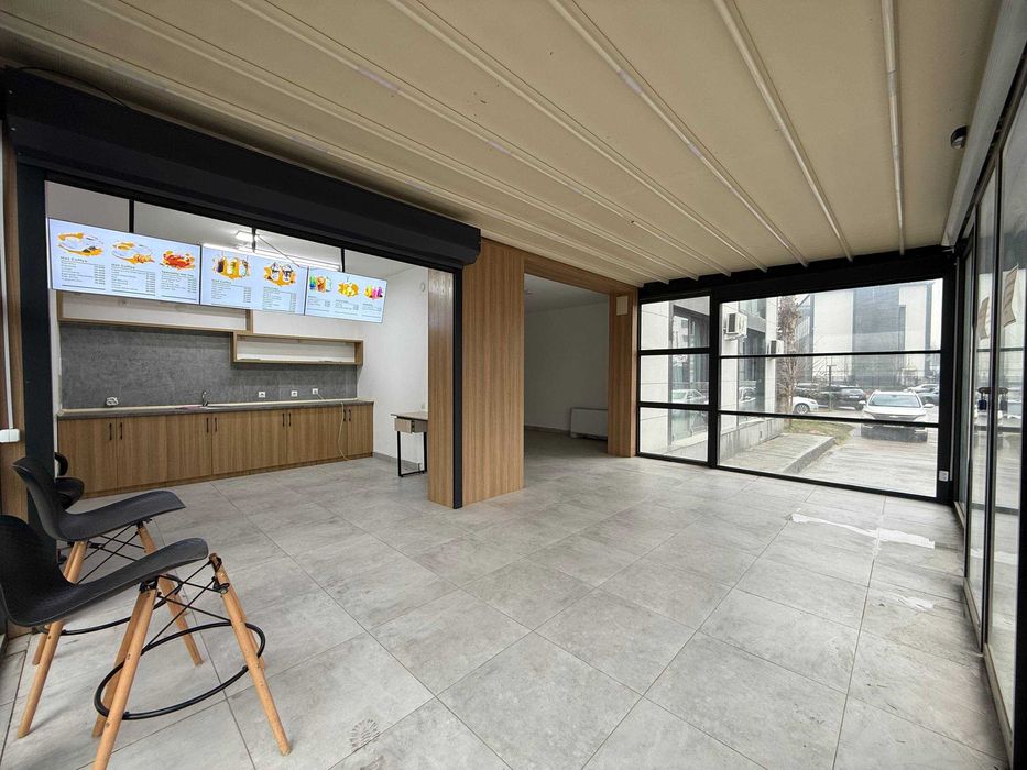 Продажа коммерческое помещения /Нежилое под кафе или офис