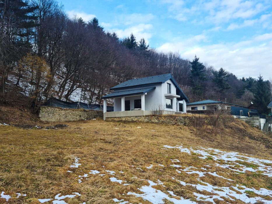 Proprietar vând Casă Feleacu, Valea Căpriorii,poziție premium. T 800mp