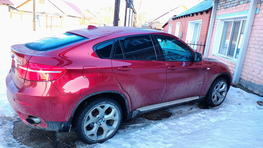 Продам БМВ х6 срочно