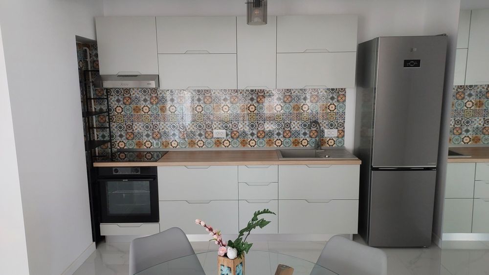 Prima închiriere 2 camere + loc parcare la demisol, bloc nou  ultracentral Lahovary/Primărie, bloc V. Neacșu