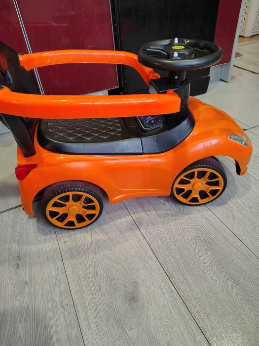 Кола за бутане и возене