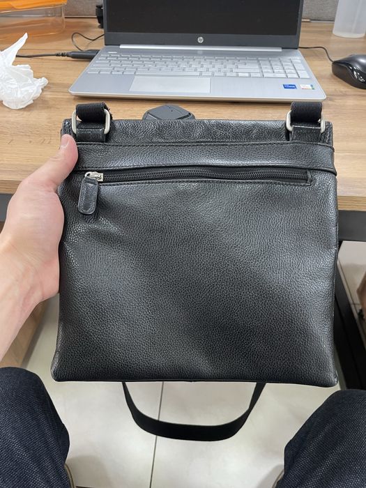 Продам барсетку Picard