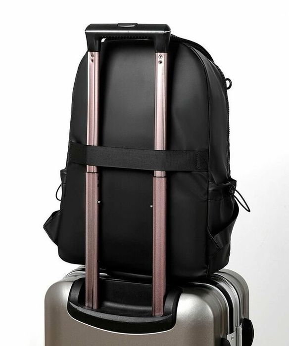 Большой водонепроницаемый рюкзак с отделением для ноутбука