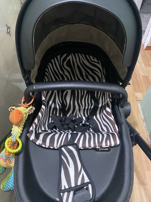 Коляска трансформер Teknum(текнум)TK609,черная.