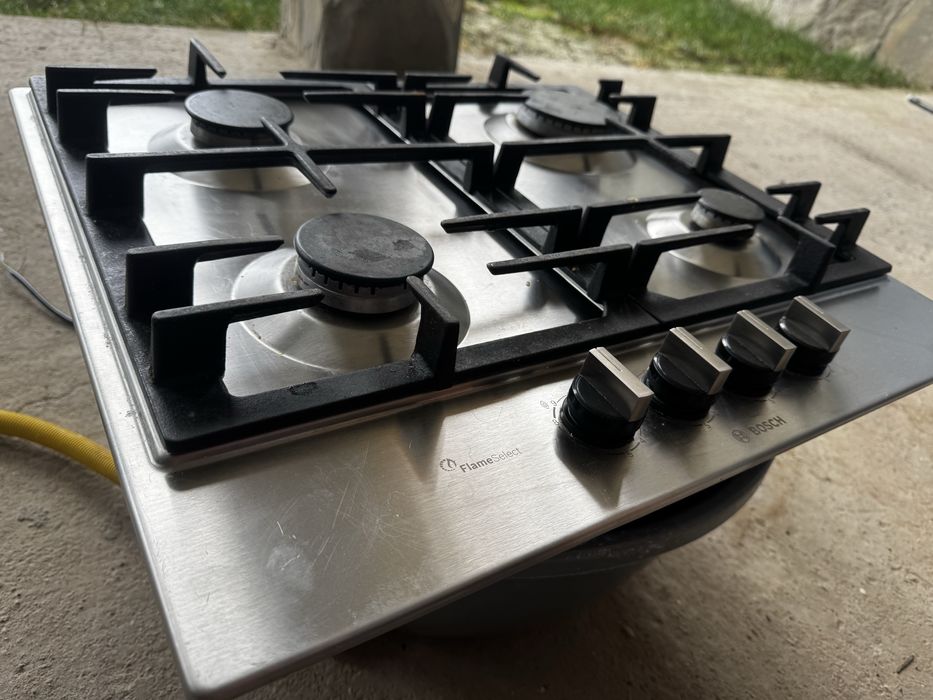 Газов Плот  Bosch с 4бр. Котлони