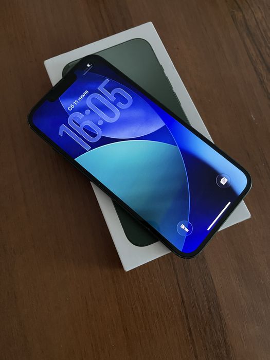 Обменяю iphone 13