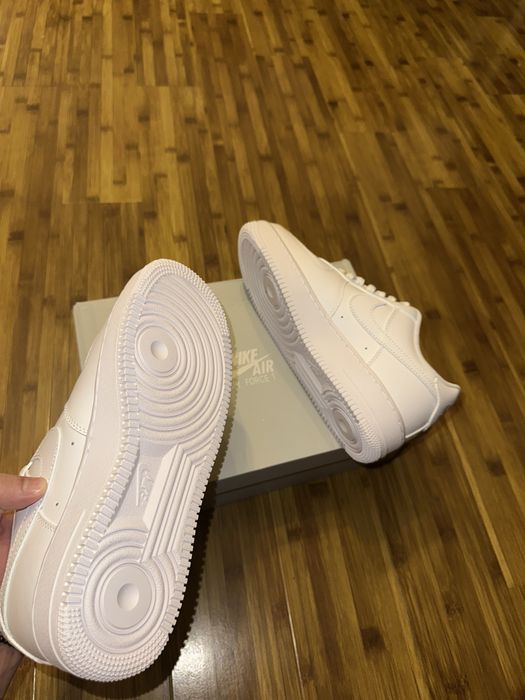 Air Force 1 Triple White