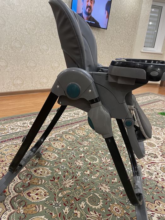 Продам детский стол для кормления