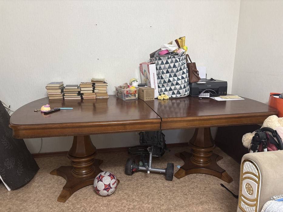 Стол малазия.